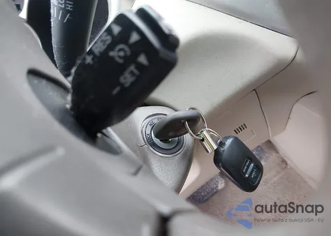 2006 Toyota Highlander Hybrid V6 from USA, damaged, VIN JTEDW21A460008710